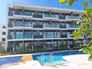 Makia Beach Experience A 324