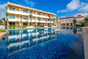 Villa Blanca Hotel & Restaurant - 4hvězdičkové hotely ve městě Chao Lao pláž