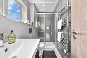 Green Studio Suite - Central London - Near Station