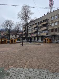 Yugoslavija 2 centar