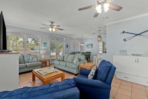 Sweet N Salty Private Gated Beach Heated Pool