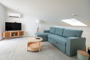 The Lookout | Private Beach Access