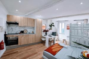 Studio aux pieds des Parfumeries