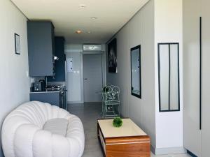 Umhlanga Ridge Sea View Studio Apartment