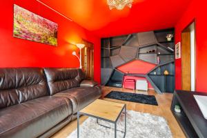 Certo Apartment -vibrant and modern retreat