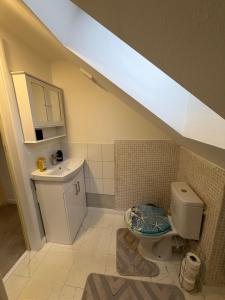 Modern 2-Bedroom Burnham High Street