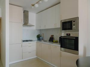 In the Clouds Luxury Cozy Apartment