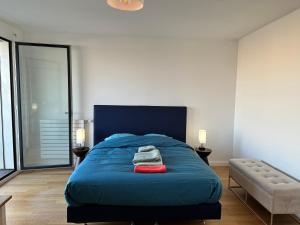 Vue remarquable sur la tour Eiffel