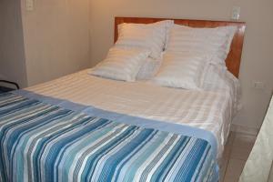 Posada Basiliza, Encarnación PY