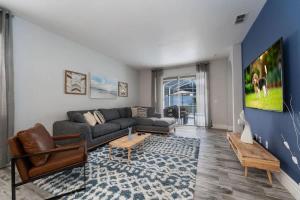 Wildlife Themed Villa 4 Bd Pool Near Disney home