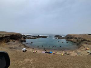 Casita con vista al mar huarmey barata calle ciega