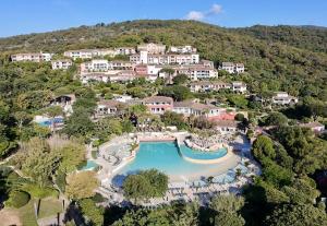 Les Appartements aux Restanques du Golfe de St Tropez - maeva Home - Appartement avec une belle vue mer 5 personnes MAE-8388