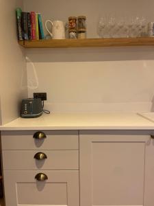 The Olive Tree - Peaceful and tranquil gem in Box