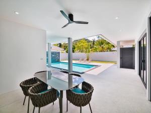 Sumalee Sura - 3BR Pool Villa - 900 m Lamai Beach by MO Estate