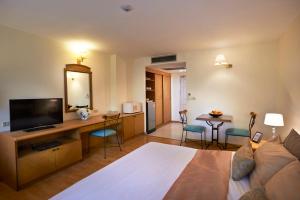 Ravipha Residences