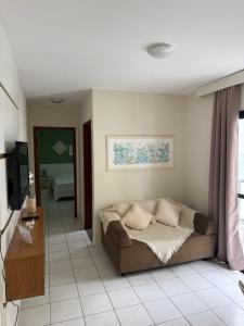 Flat dentro de hotel no Centro 150 metros da praia com piscina estacionamento e limpeza diaria