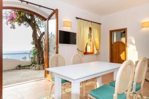 Private Sea Access Coastal Home - Sorrento Coast