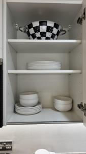 Lake View Apartment - Modern 1-Bed, 6th floor