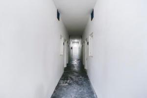 Hotel O MCK Rooms