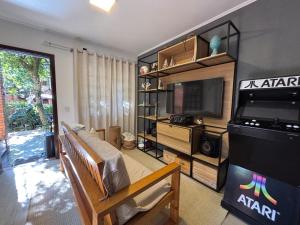 Casa pé na areia em condomínio com piscina