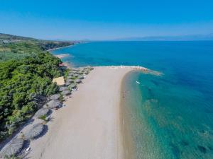 Sunrise Village Beach Hotel