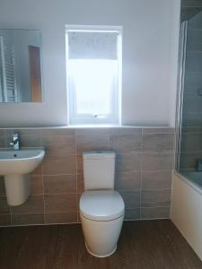 Calm Private Room Near Truro - Short Stays Welcome