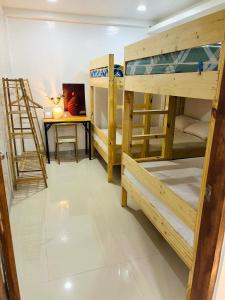 Cozy Pine-View Stay in Baguio