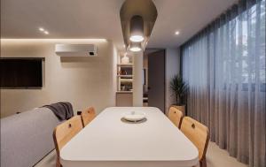 Lujoso apartamento en la zona más exclusiva de Medellín a 3 minutos de Provenza, muy amplio com jacuzzi