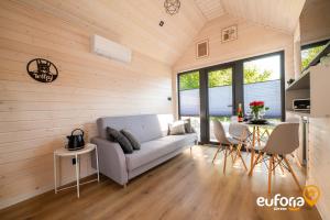 Euforia Górzno - nowoczesne domki nad jeziorem z sauną, balią, jacuzzi