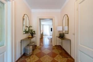 Luxury 7BR Villa with Private Pool & Lake Garda View