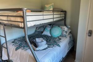 AVHC80 North Beachcomber