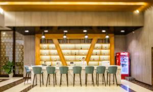 Muong Thanh Luxury Nhat Le Hotel