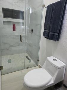 Beautiful Loft, Modern, comfortable, excellent location