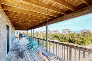 AVKS153 Hatteras-S-Cape #53-1