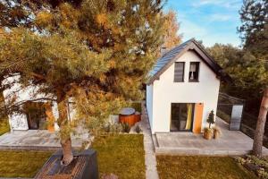 Holiday home with jacuzzi, for 5 people