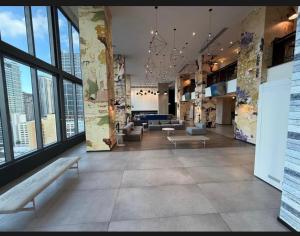 Miami-Brickell Luxury 2BR-2BATH with skyline VIEWS - walking distance to KASEYA-HEAT ARENA & BAYSIDE - Port of MIAMI cruise ships