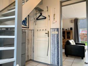 Modern holiday home with garden