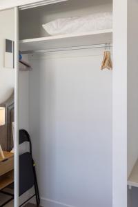The Ukiyo Suite Valley 2BR FREE Parking & Pool