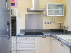 Casa encantadora con piscina privada en Riells, La Escala - Ideal para vacaciones en familia y amigos - HISP-7-33