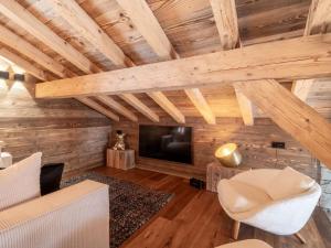 Chalet Luxueux aux Gets avec Jacuzzi et Sauna, Animaux Bienvenus - FR-1-671-331