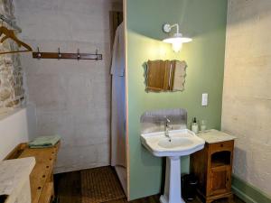 Maison de caractère paisible - 6 pers. - FR-1-585-186