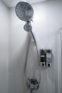 Newly Renovated 2BR Basement Suite, Private Entry