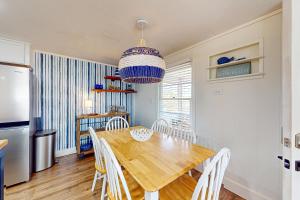 FO12 The Noisy Oyster