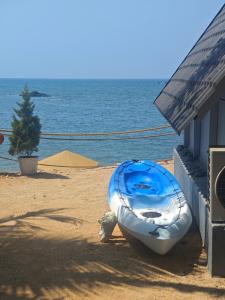 Colomb Sea View Cottages