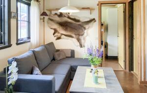 2 Bedroom Cozy Home In Hagfors