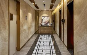 The Kieu Suites with Free Gym and Pool