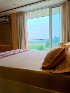 Shanti Manor Inn with Balcony n Party Hall