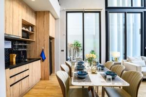 Modern 4BR Pool Villa in Good Location (PI4)