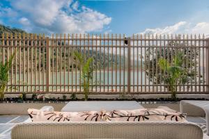 Sharnam On The Ganges