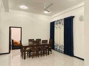 Palm Haven Stay Polhena